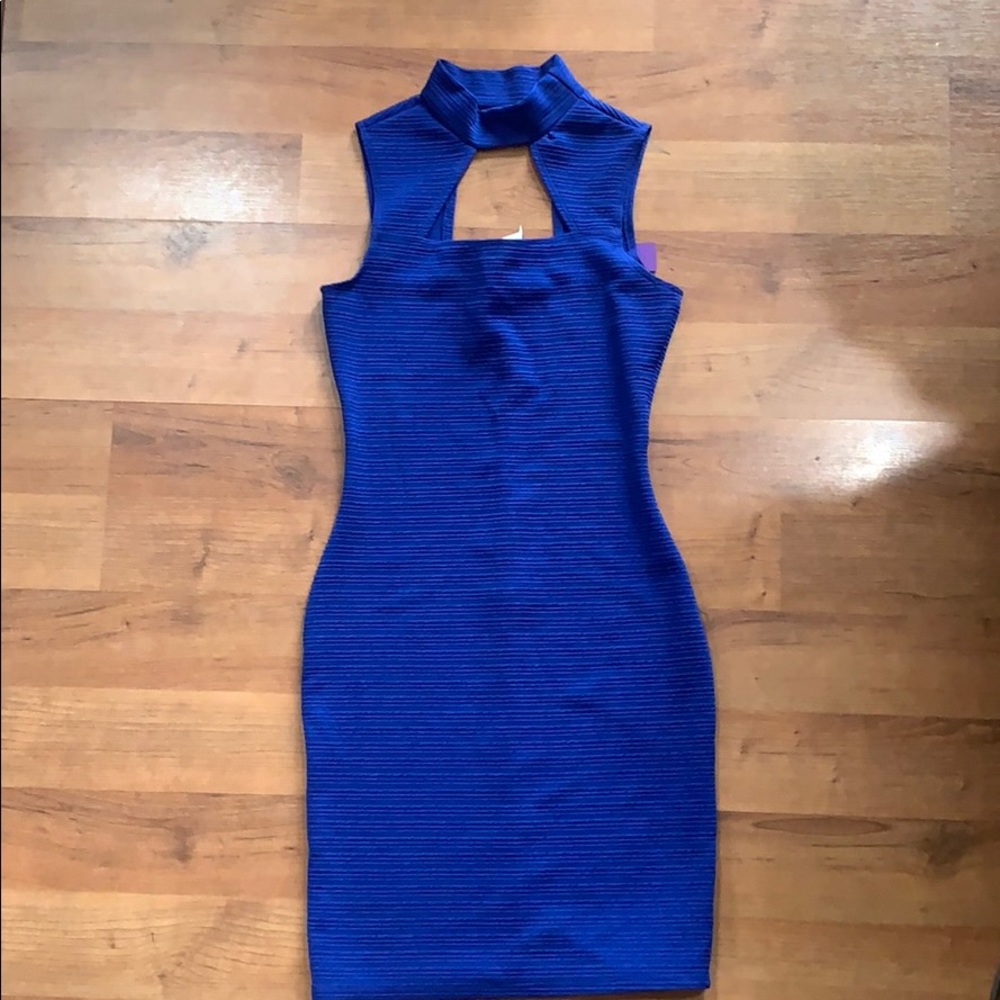 💙Keyhole Cocktail Dress💙
